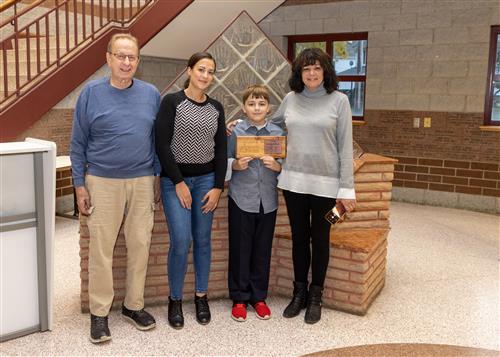 Ezra Schnaekel and family